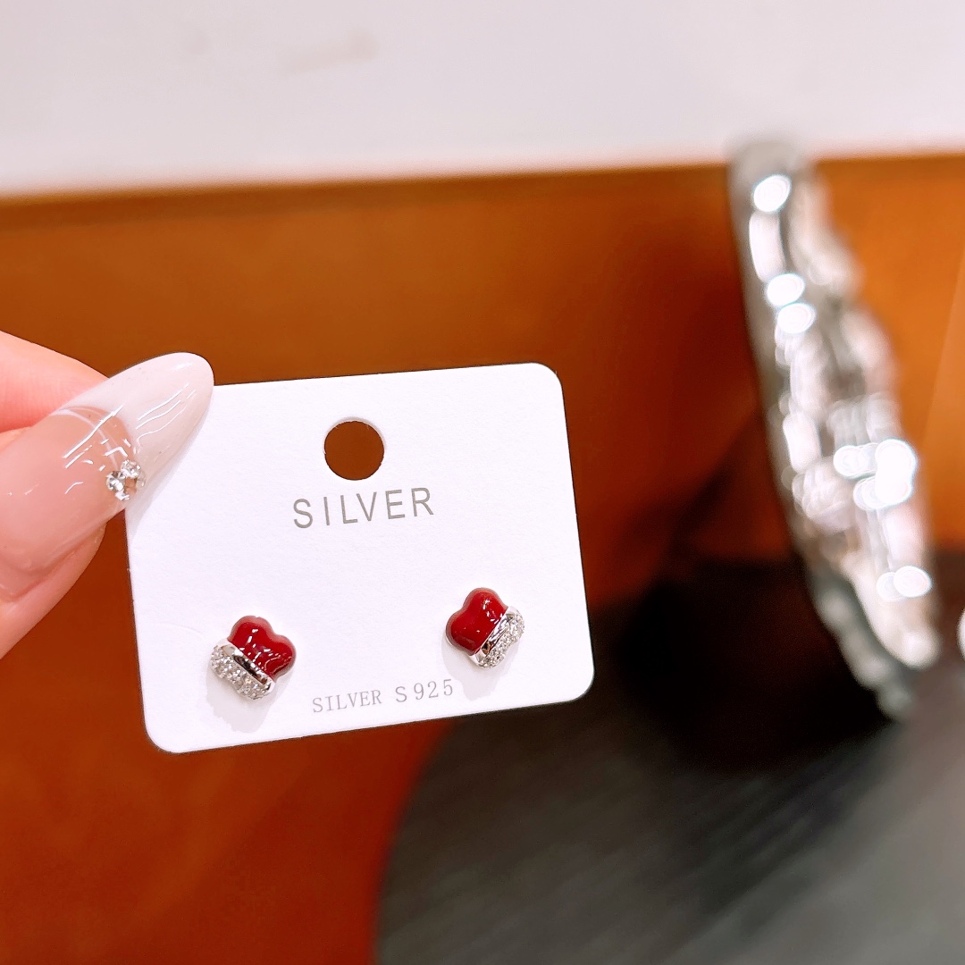 Low Allergy Silver Earrings Playful Valentine's Day Gold