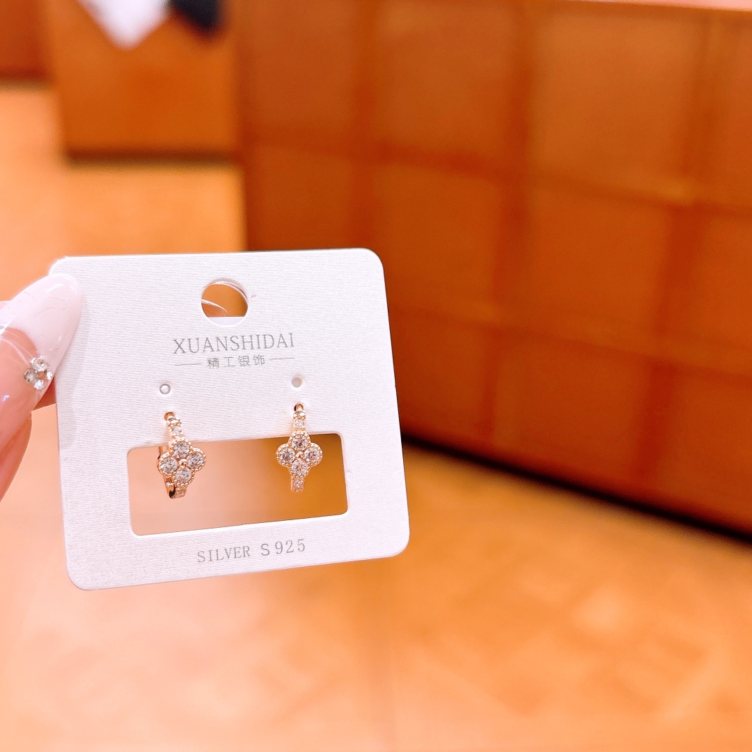 Solid Silver Ear Cuffs Elegant Banquet Gold