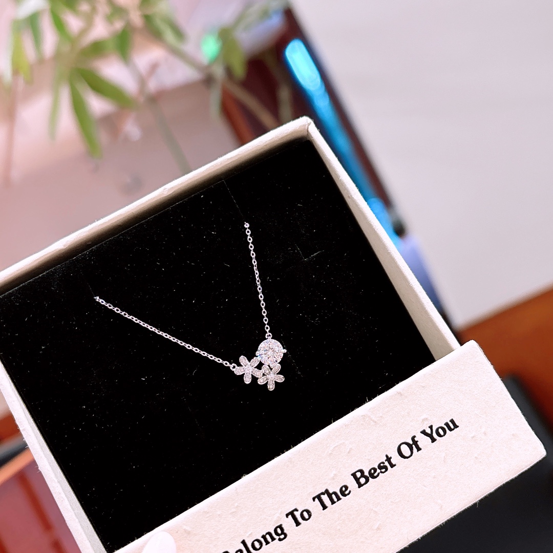 Nickel Free Silver Moissanite Necklace Korean Style Workplace Gold