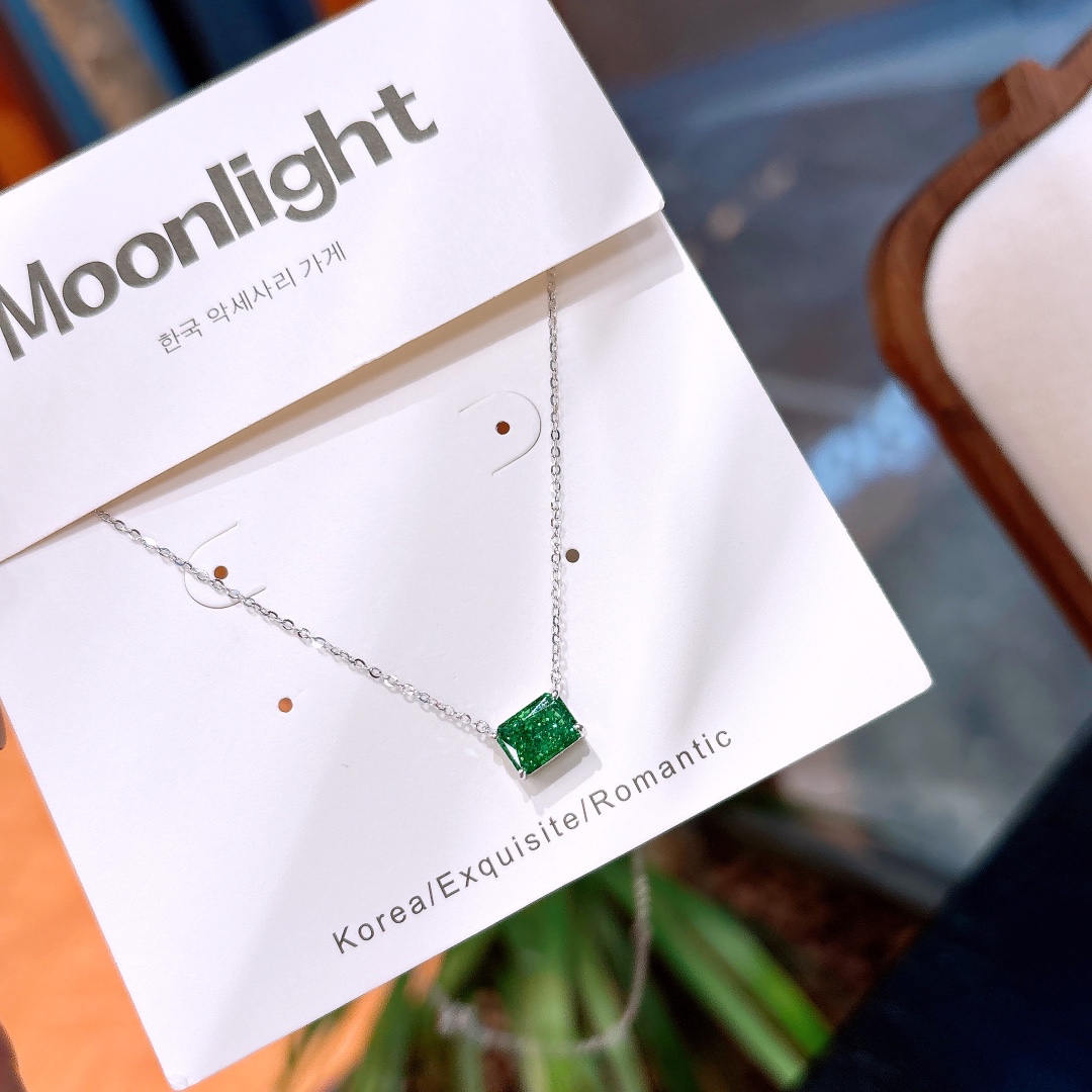 Hypoallergenic Silver High Carbon Diamond Necklace Sweet & Cool Wedding Favor