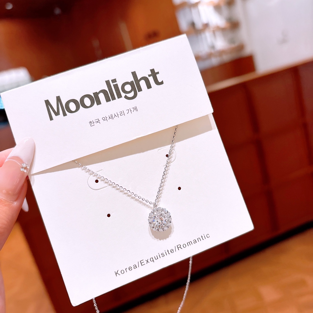 インスタ風S925スターリングシルバーモアッサナイトネックレスシルバー 誕生日