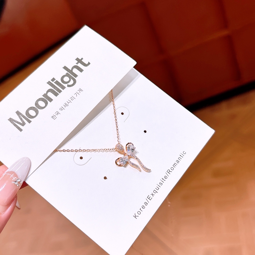 Nickel Free Silver Necklace Light Luxury Birthday Gold