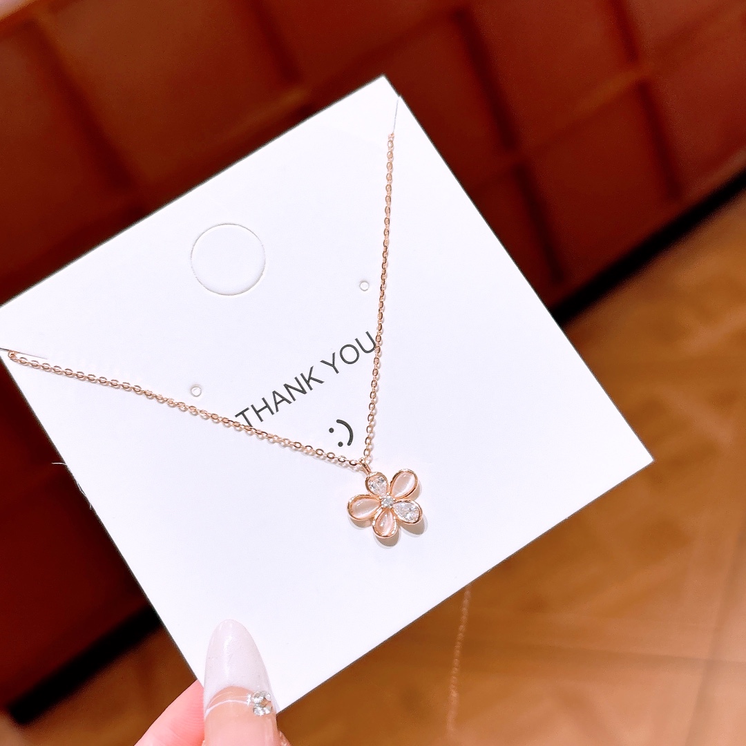 Low Allergy Silver Earrings & Necklace Set Dainty New Year Silver