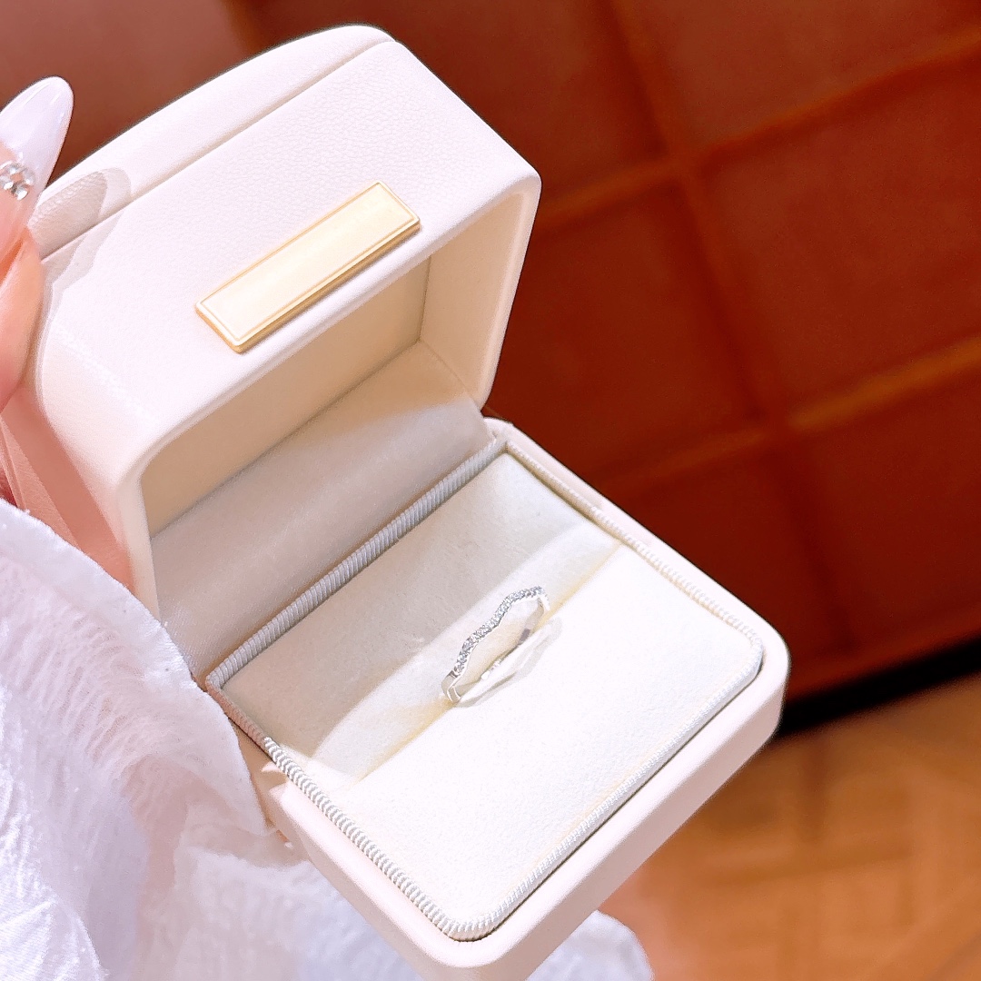 Massivsilber Ring Intellektuell Party Gold