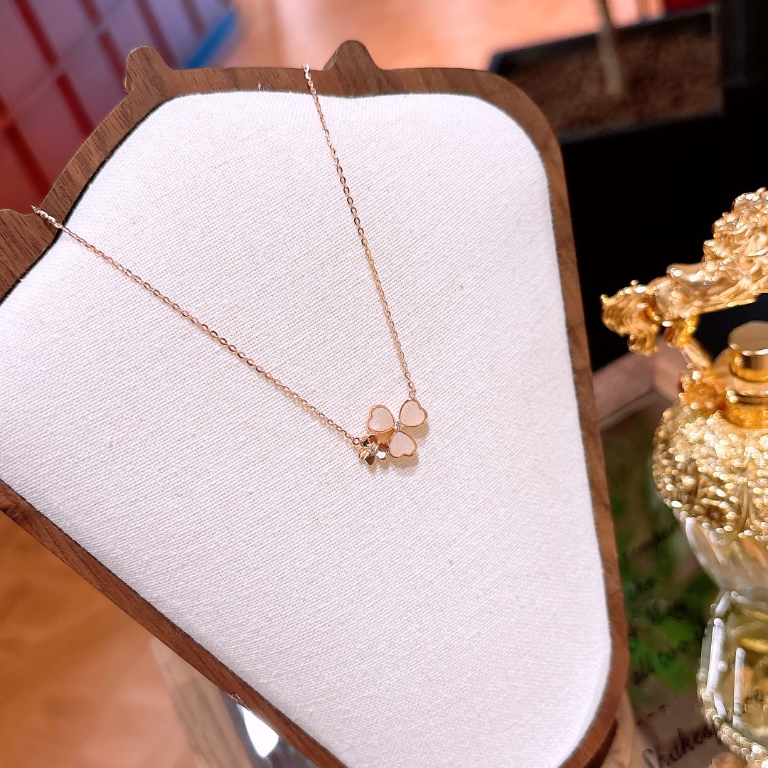 Hypoallergenic Silver Hetian Jade Necklace Sweet Wedding Favor Silver