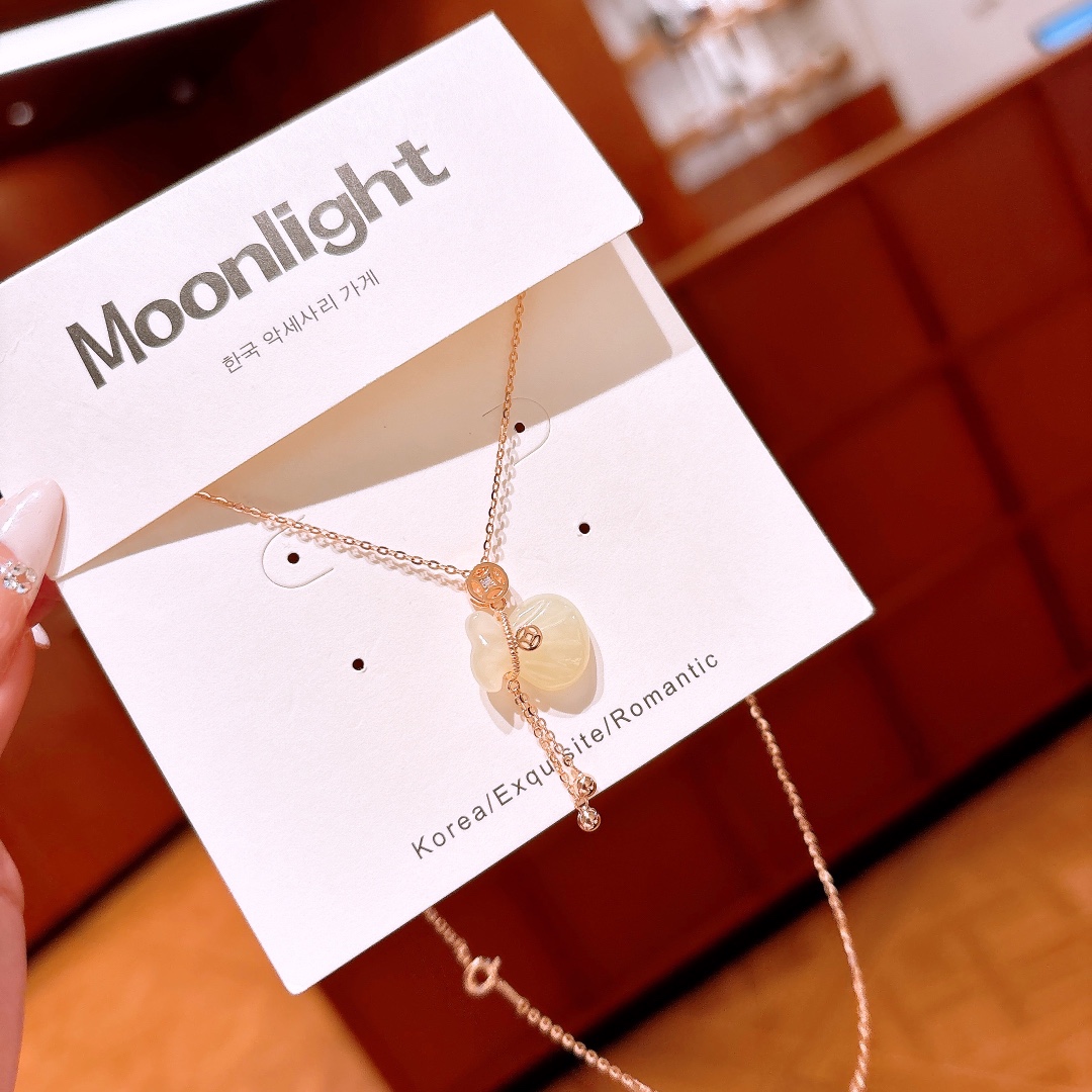 Fine Silver Hetian Jade Necklace Ethereal Workplace Gold