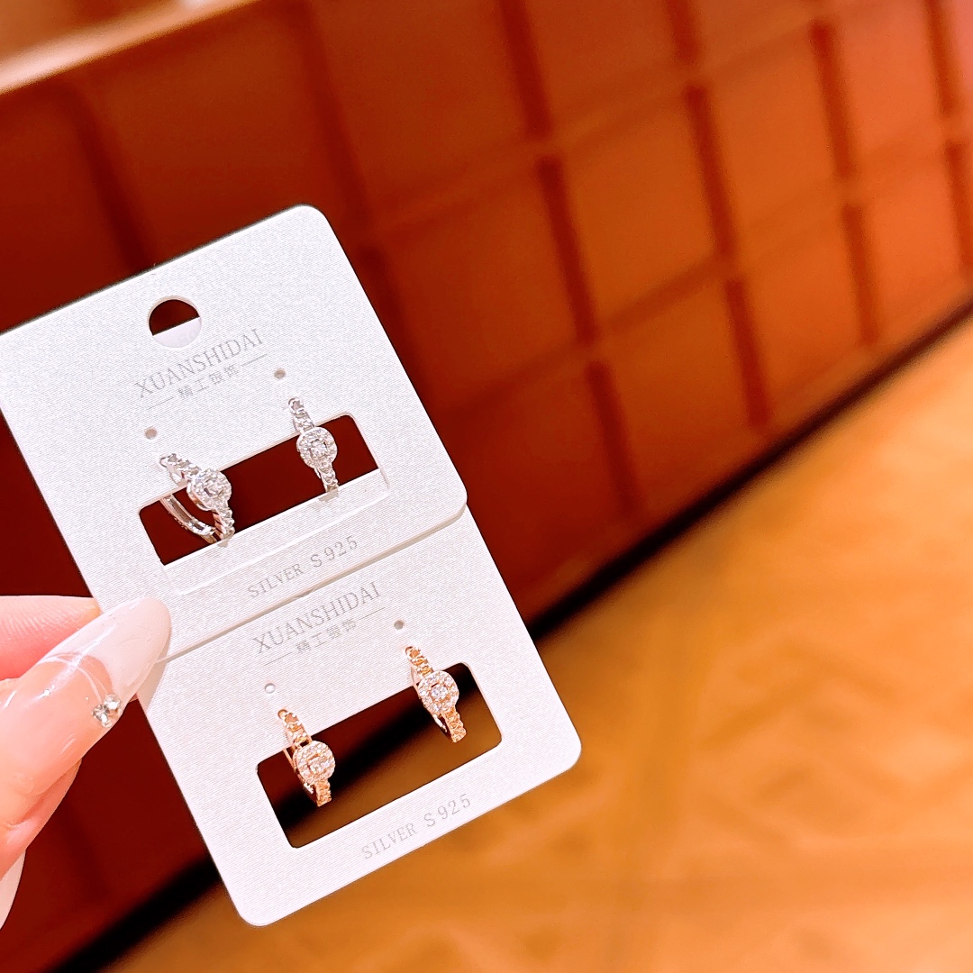 Hypoallergenic Silver Ear Cuffs Ethereal Bestie Gift Gold