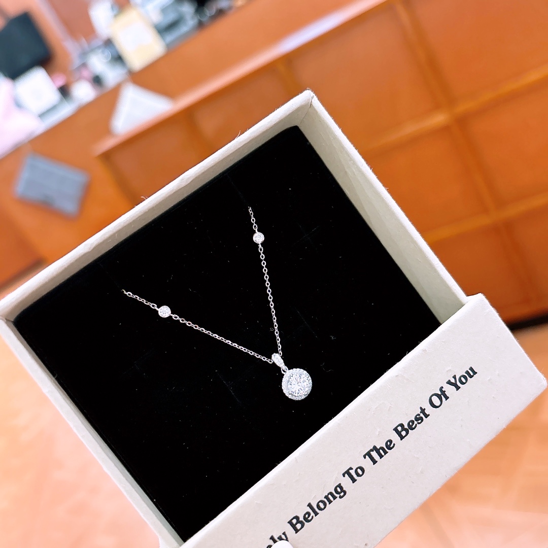 High Polish Silver Earrings & Necklace Set Pure Proposal Gold