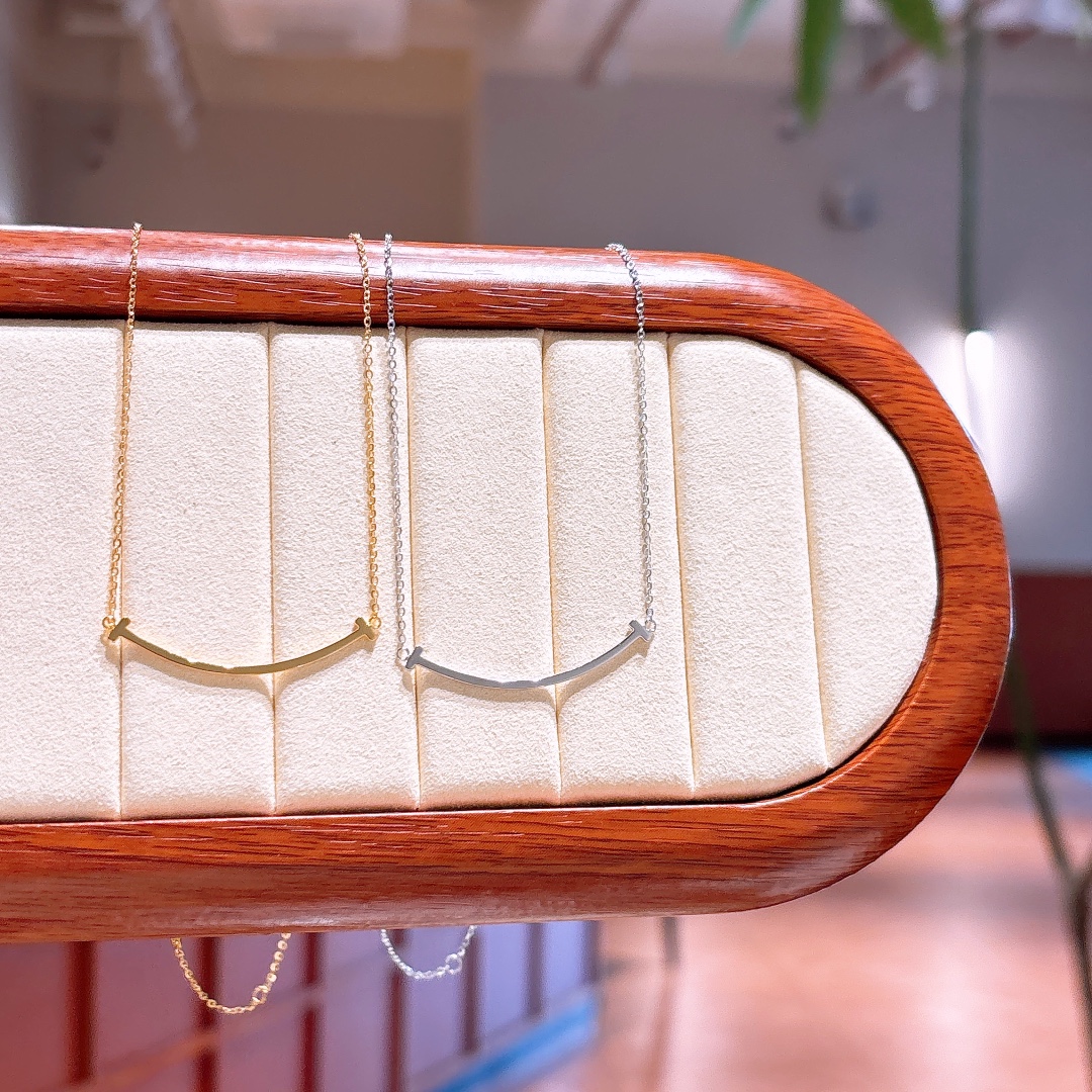 High Polish Silver Necklace Elegant Engagement Silver