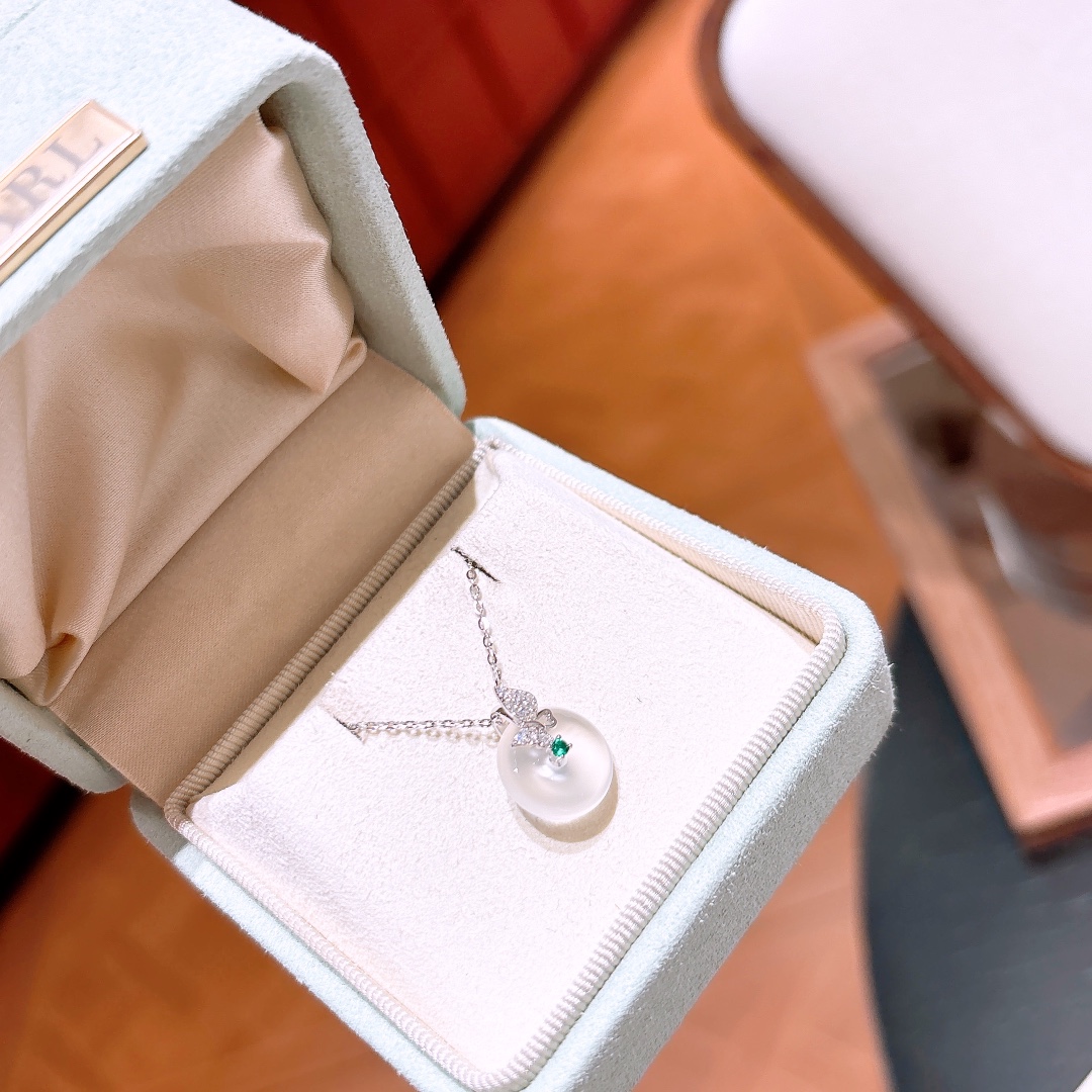 Solid Silver Necklace Vintage Everyday Wear Silver