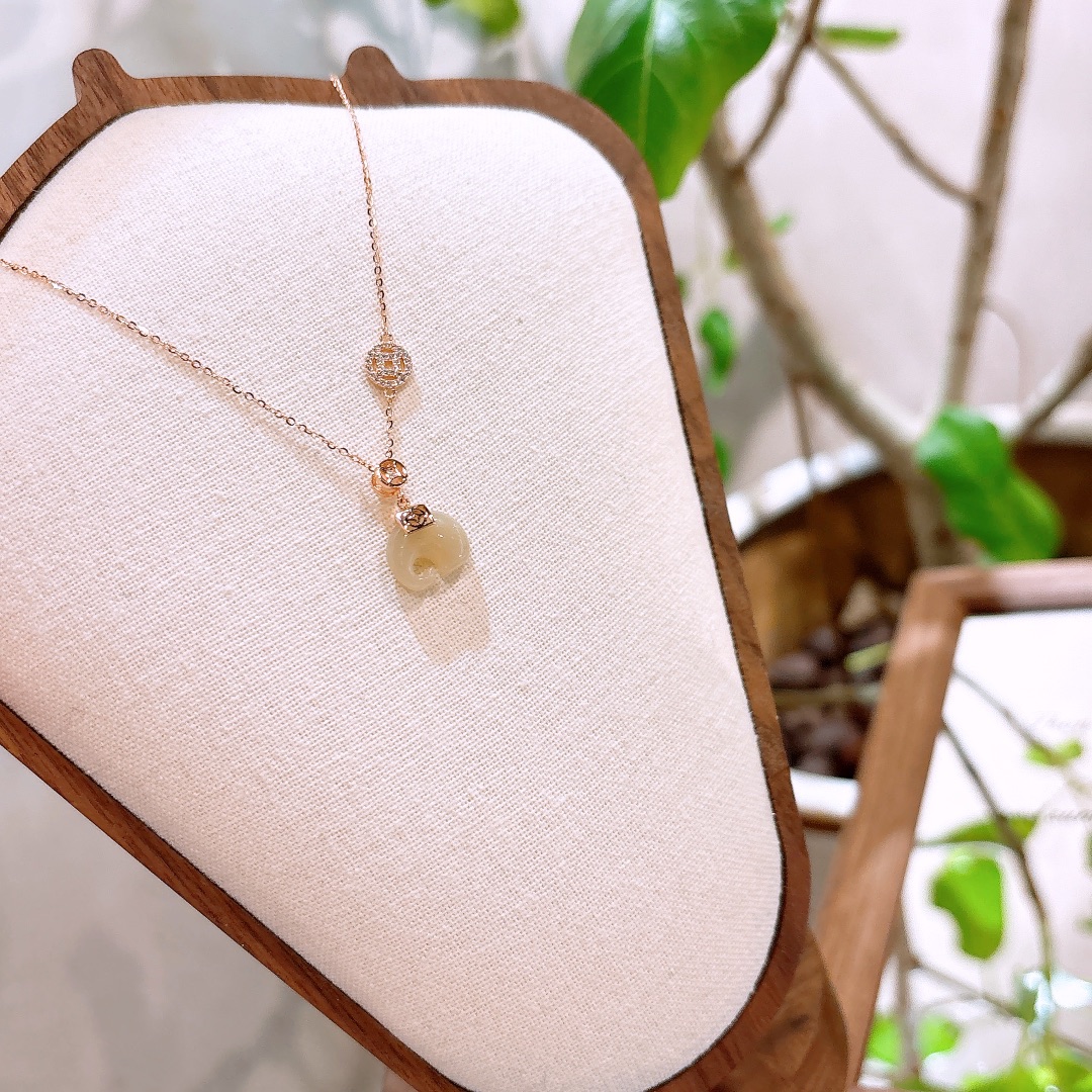 925 Silver Hetian Jade Necklace Minimalist Spring Festival Silver