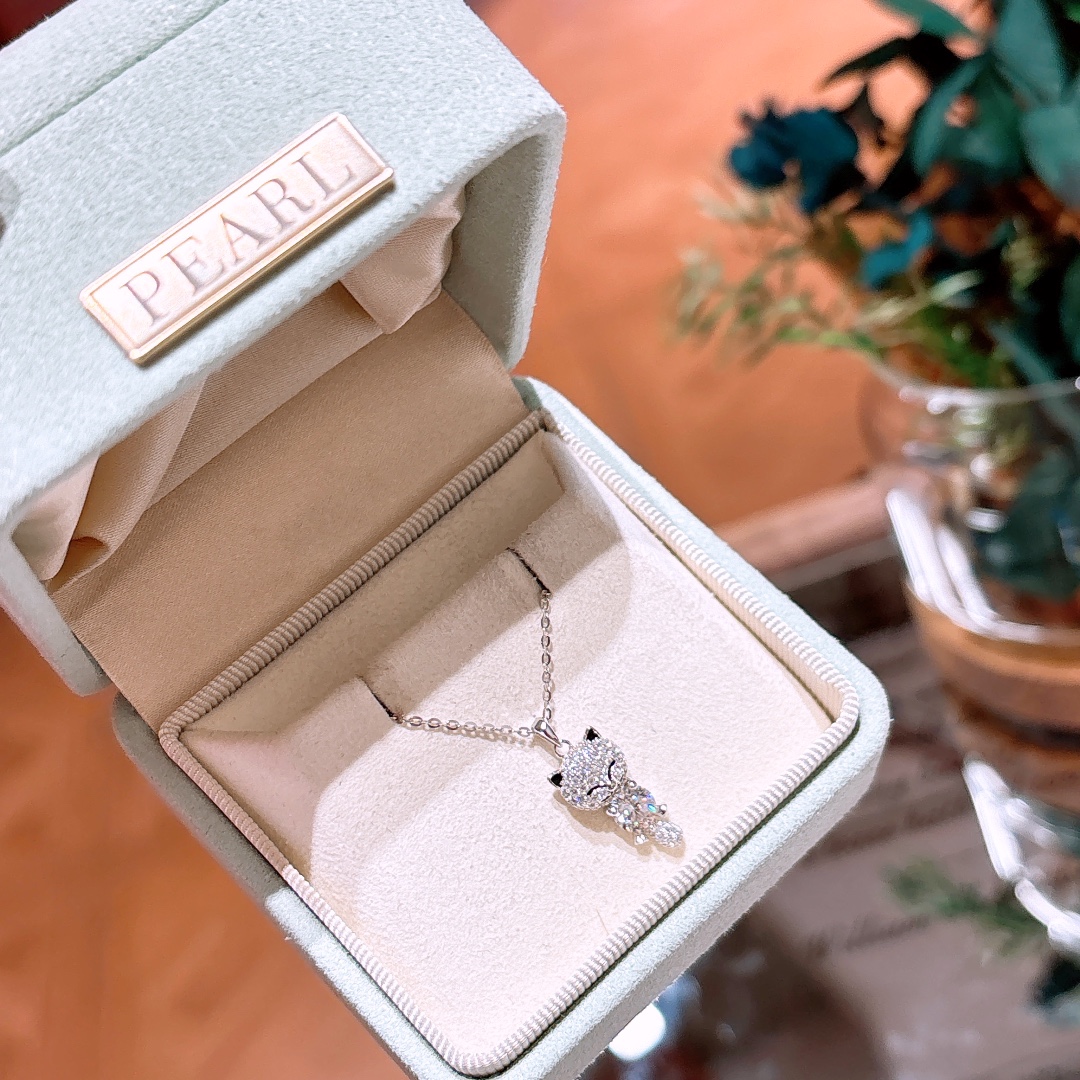 S925 Sterling Silver Moissanite Necklace Lively New Year Gold