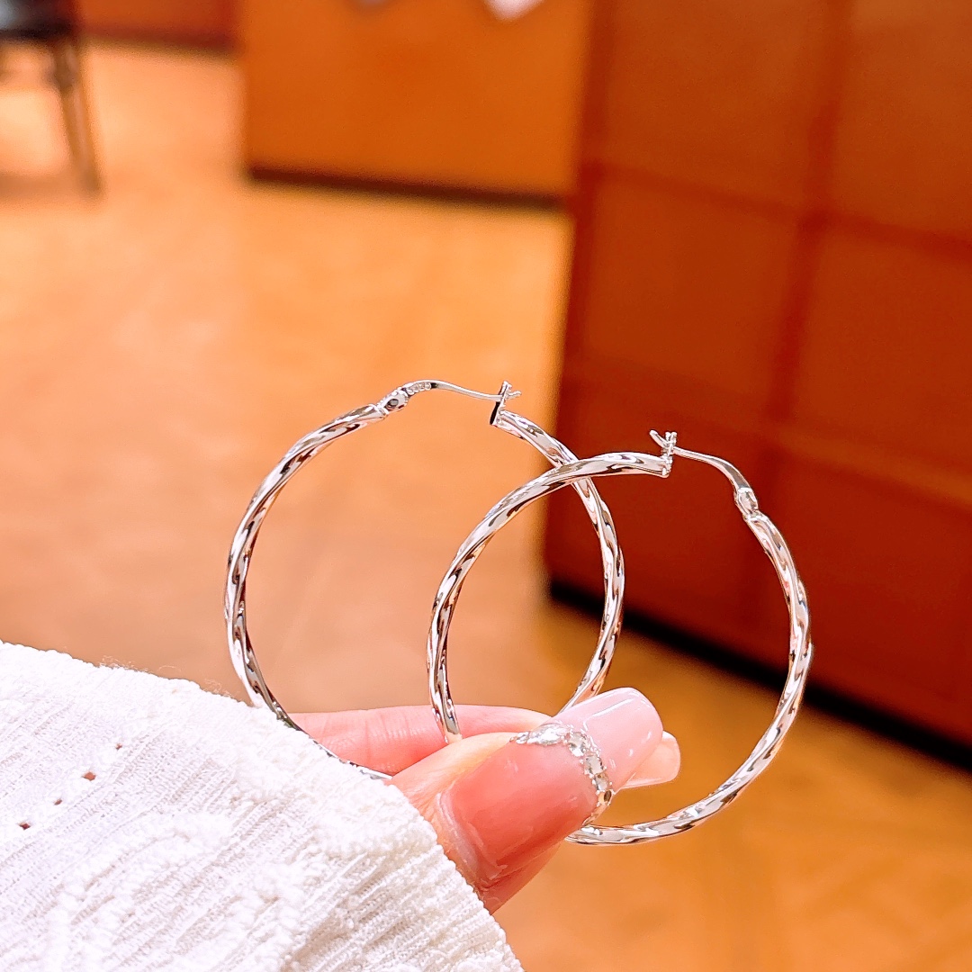 High Polish Silver Hoop Earrings Girly Annual Party Silver