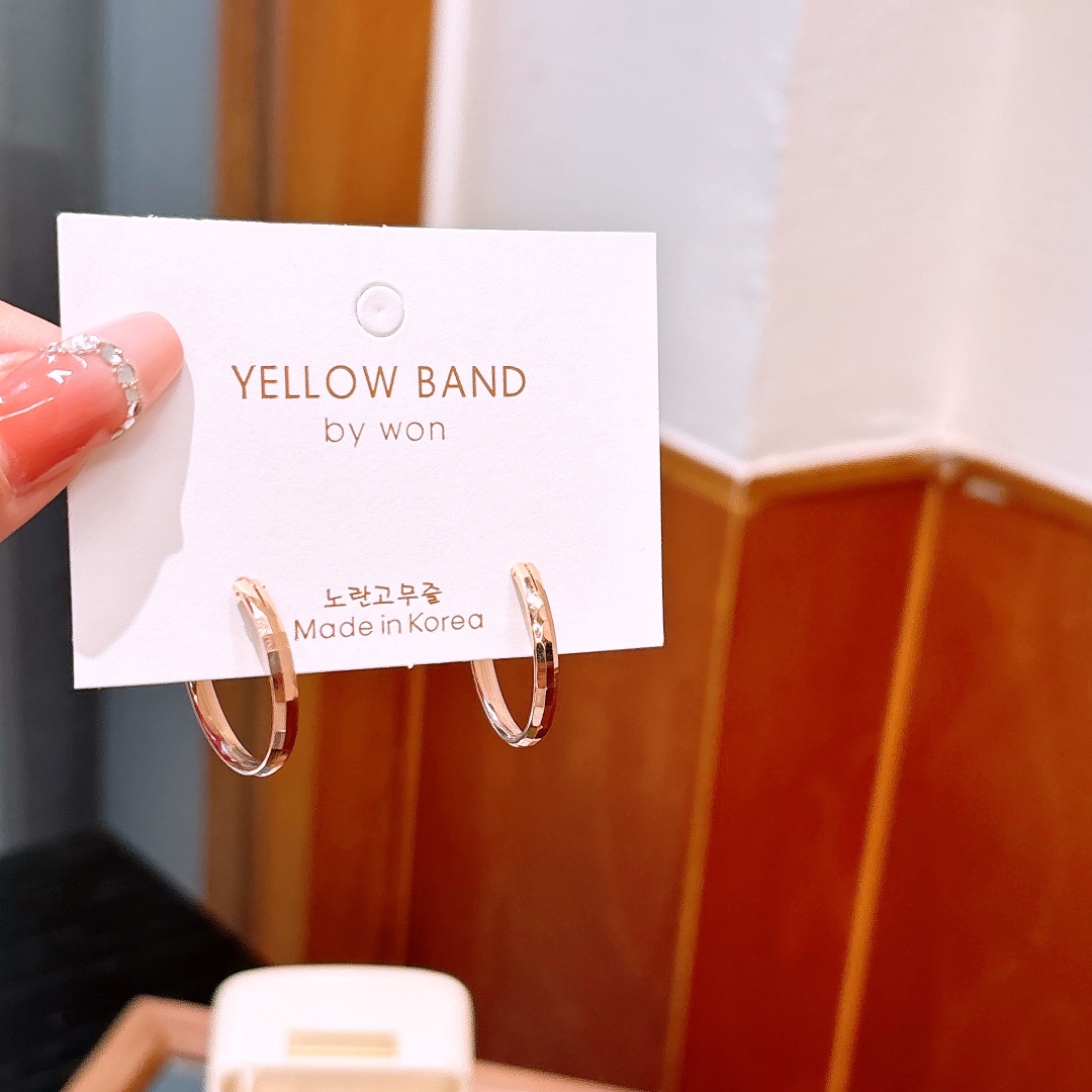 High Polish Silver Hoop Earrings Premium Housewarming Silver