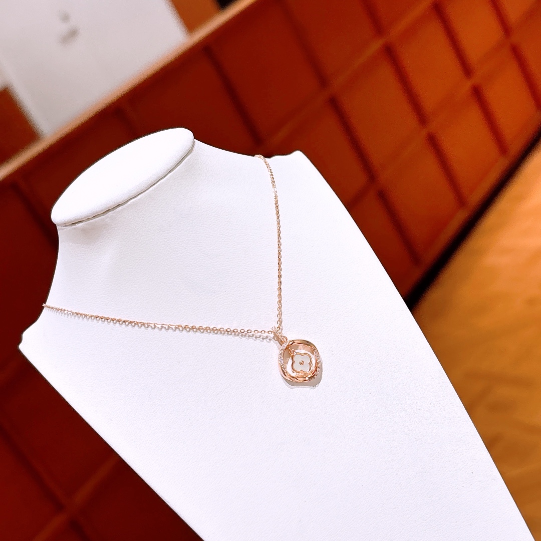 エレガントアレルギー対応シルバーネックレスシルバー ウェディング