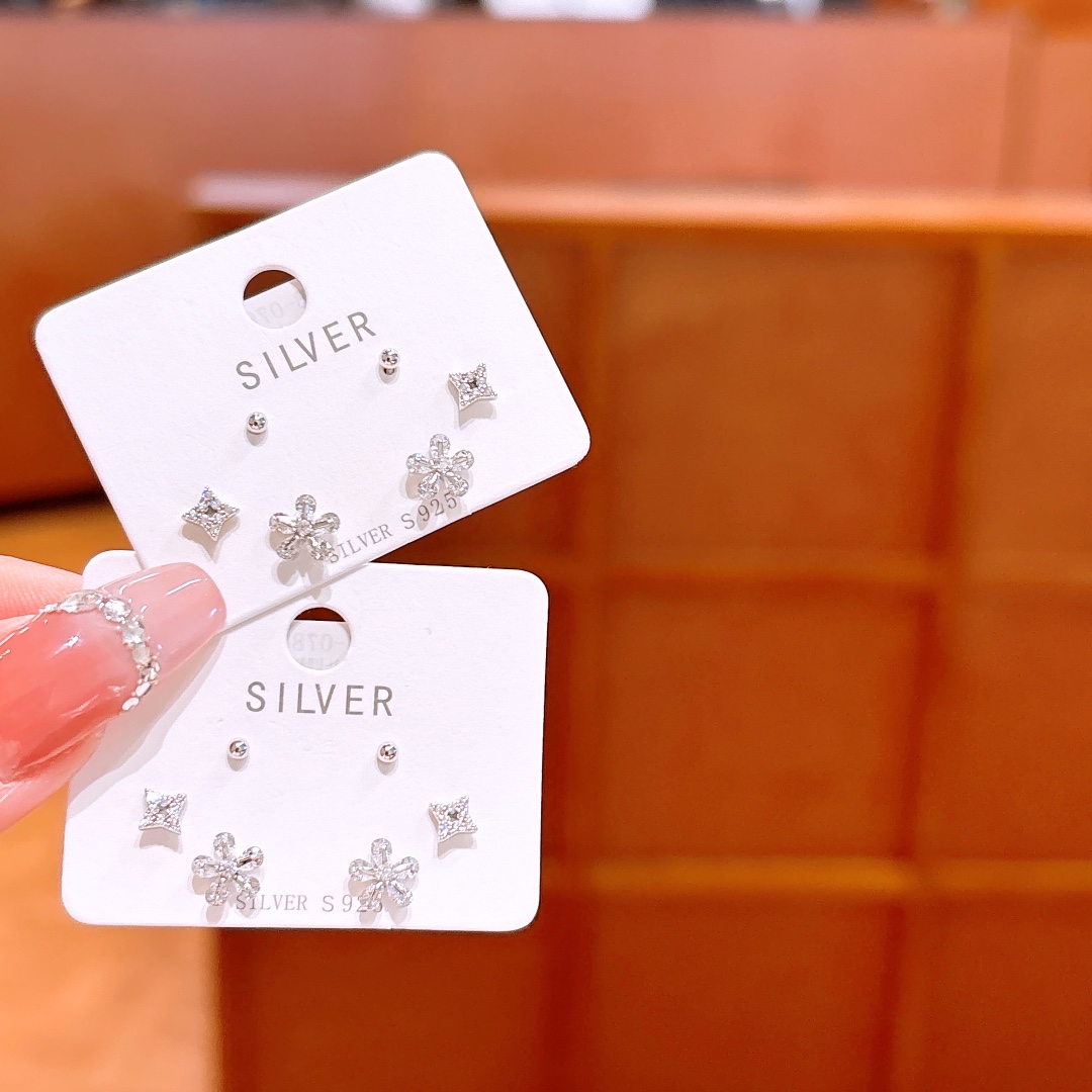 S925 Sterling Silver Earrings Sweet Banquet Gold