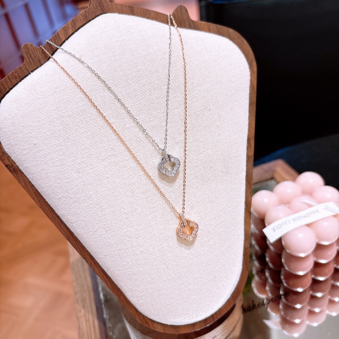 Low Allergy Silver Necklace Elegant Annual Party Silver