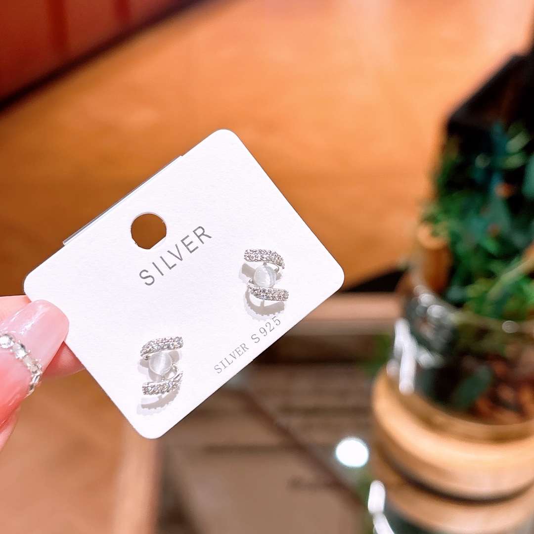 S925 Sterling Silver Earrings Light Luxury Bestie Gift Silver