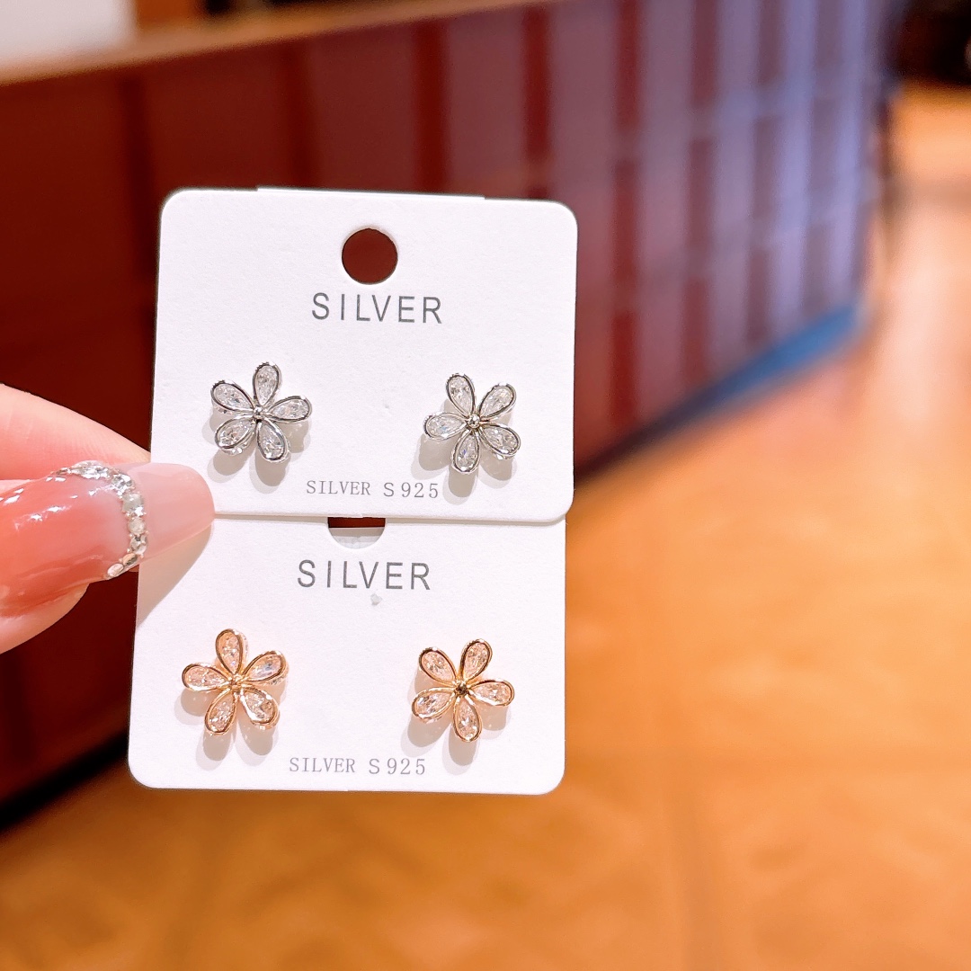 S925 Sterling Silver Earrings French Annual Party Silver