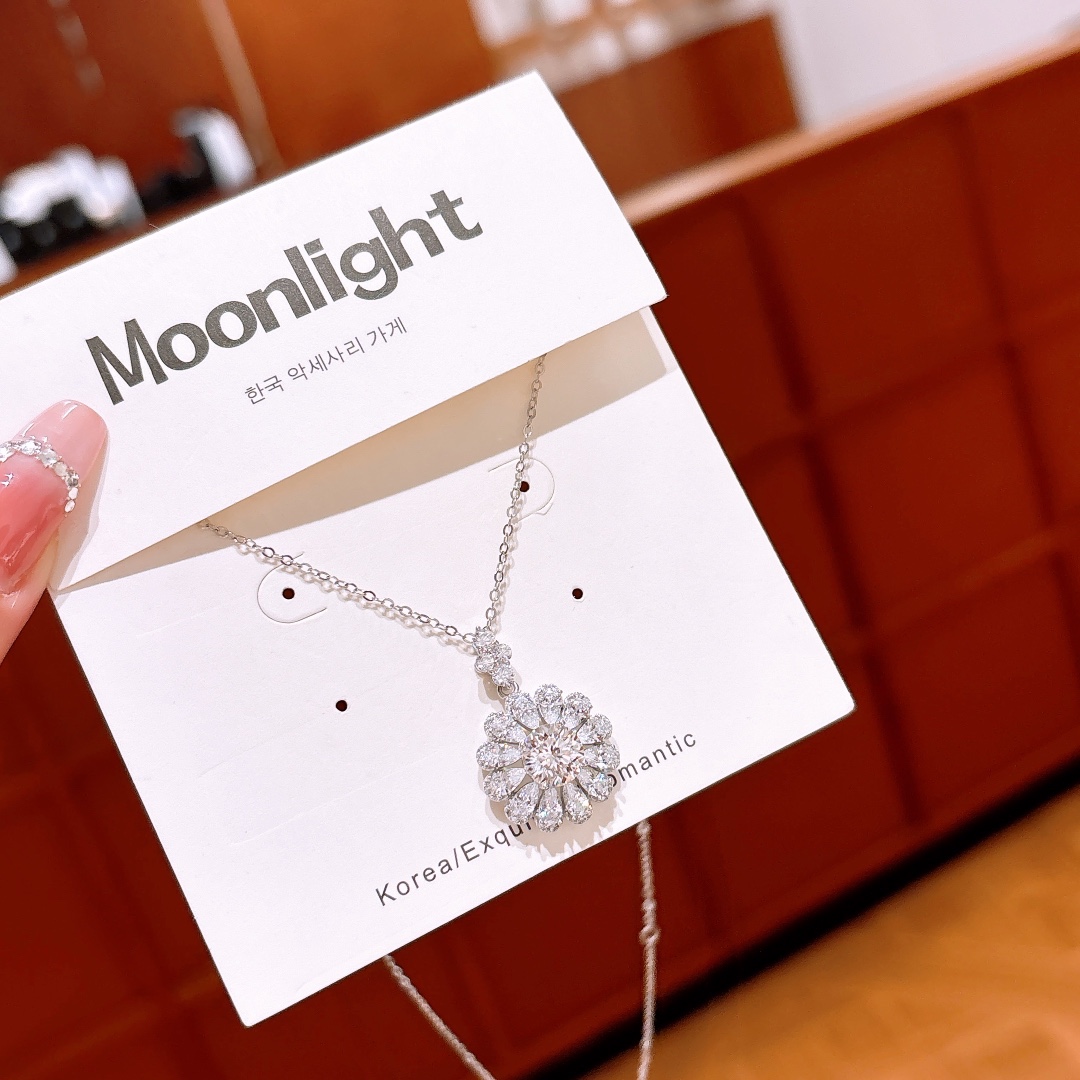 遊び心高品質シルバーモアッサナイトネックレスシルバー ウェディング