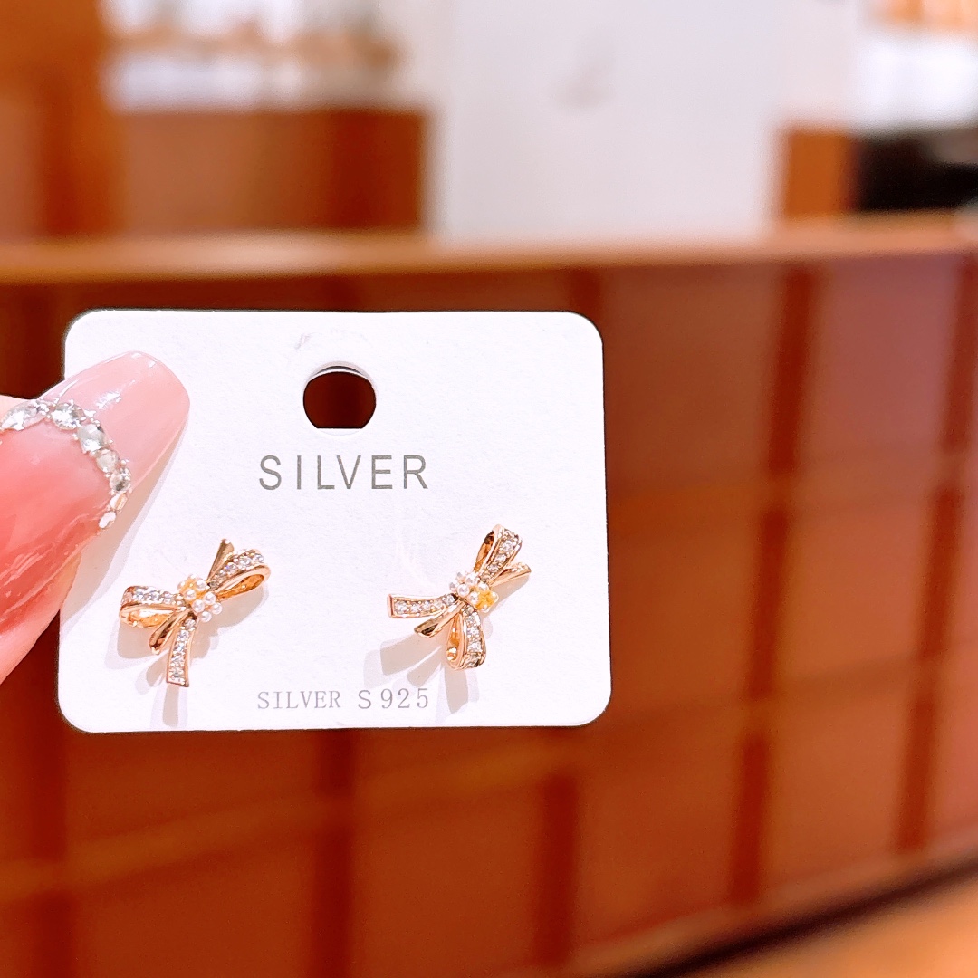 S925 Sterling Silver Earrings Lively Bestie Gift Silver