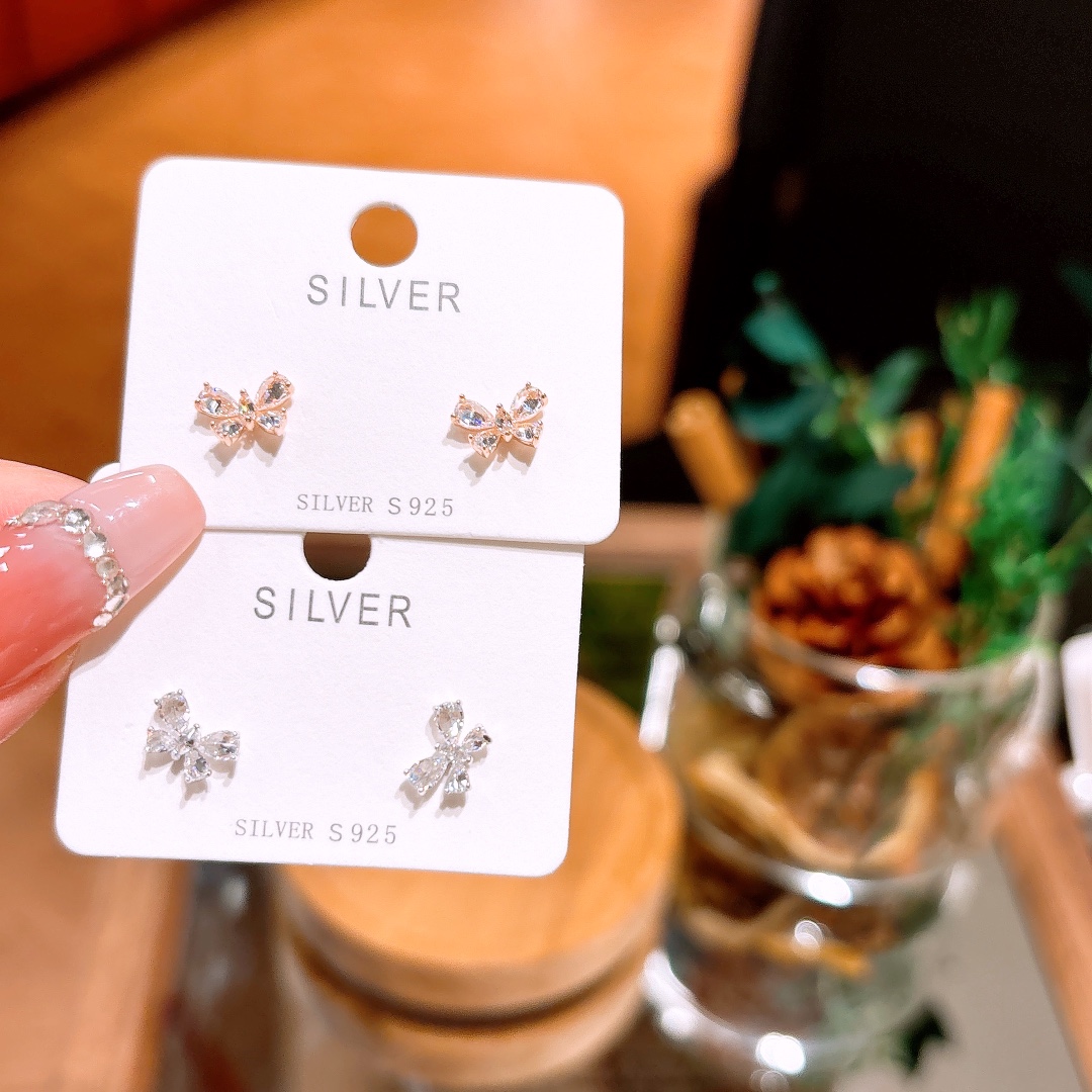 925 Silver Earrings Gentle Graduation Silver