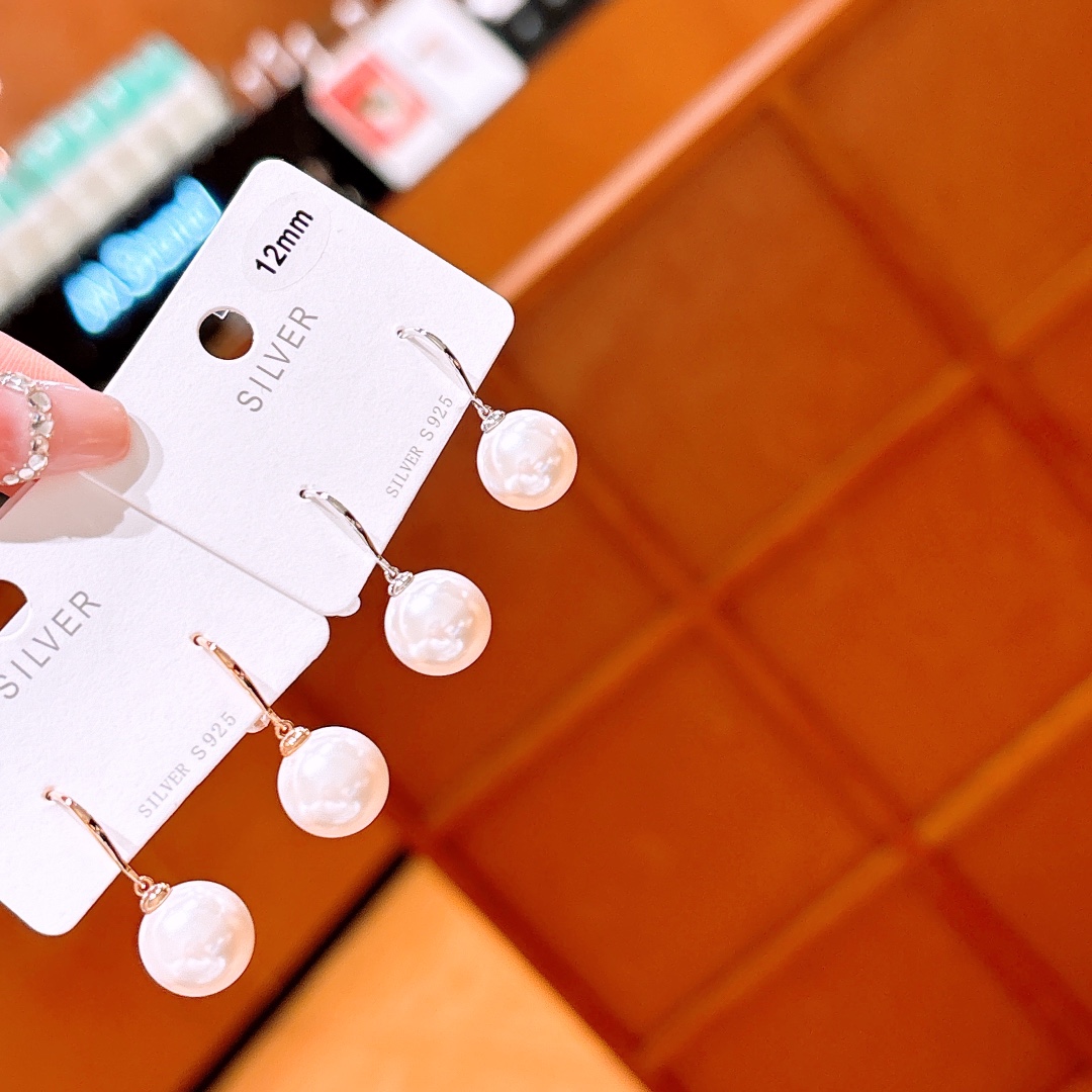 優しいニッケル無添加銀ドロップ＆スレッドイヤリングシルバー 新築祝い