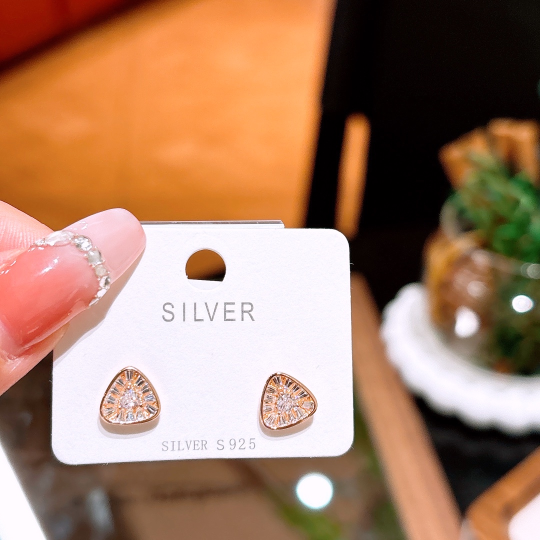 Fine Silver Earrings Artistic Workplace Gold