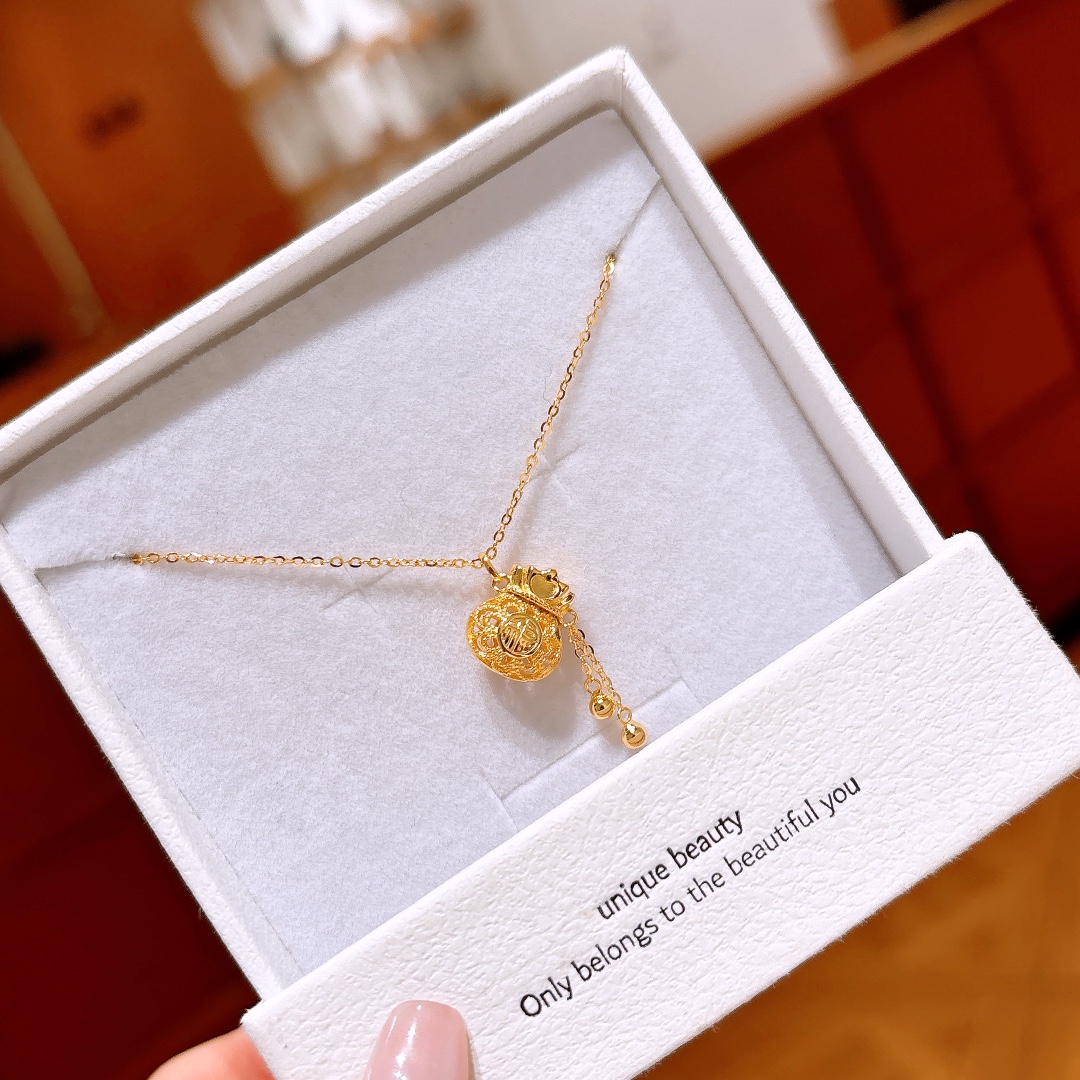 Solid Silver Necklace Forest Christmas Silver