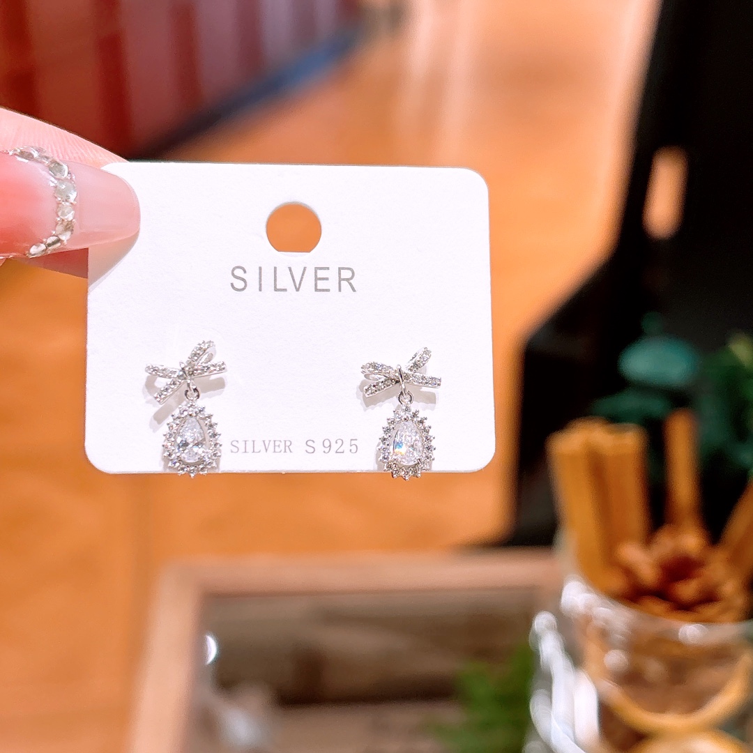 Fine Silver Earrings Cute New Year Gold