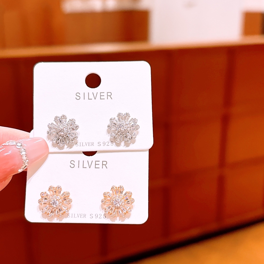 Hypoallergenic Silver Earrings Intellectual Mother's Day Silver