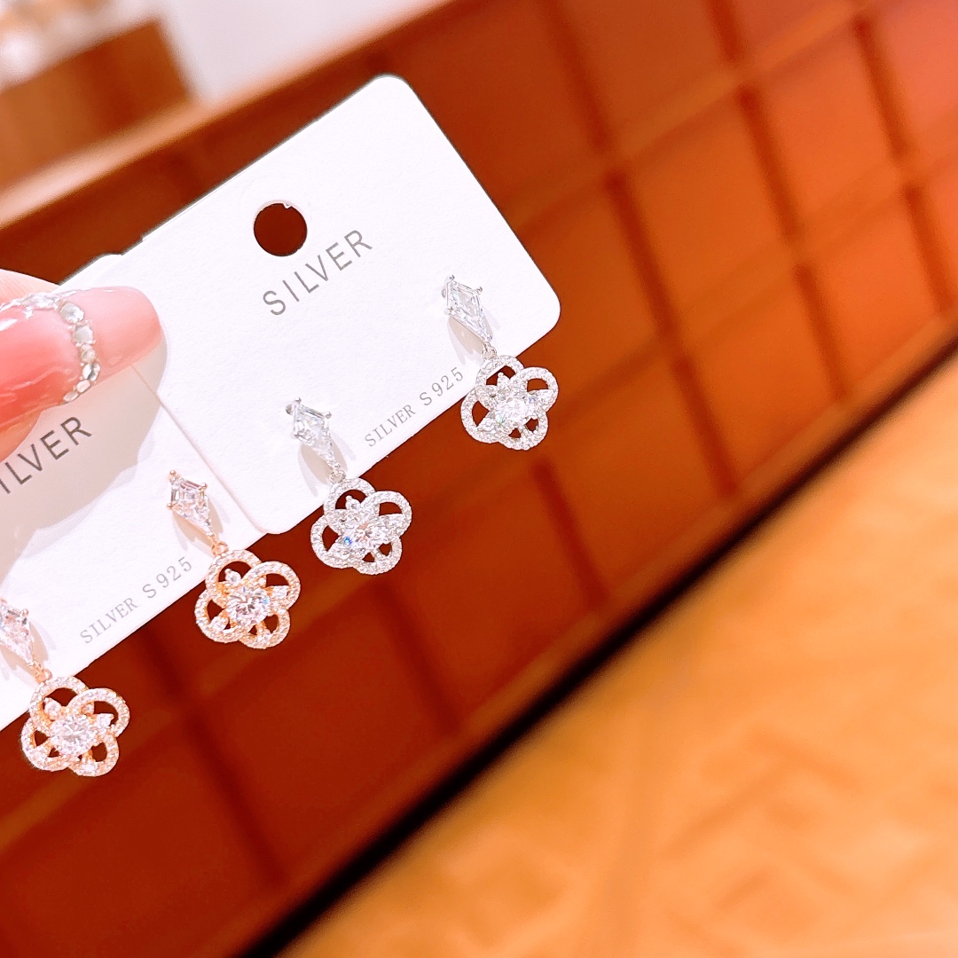 可愛いS925スターリングシルバーイヤリングゴールド 母の日