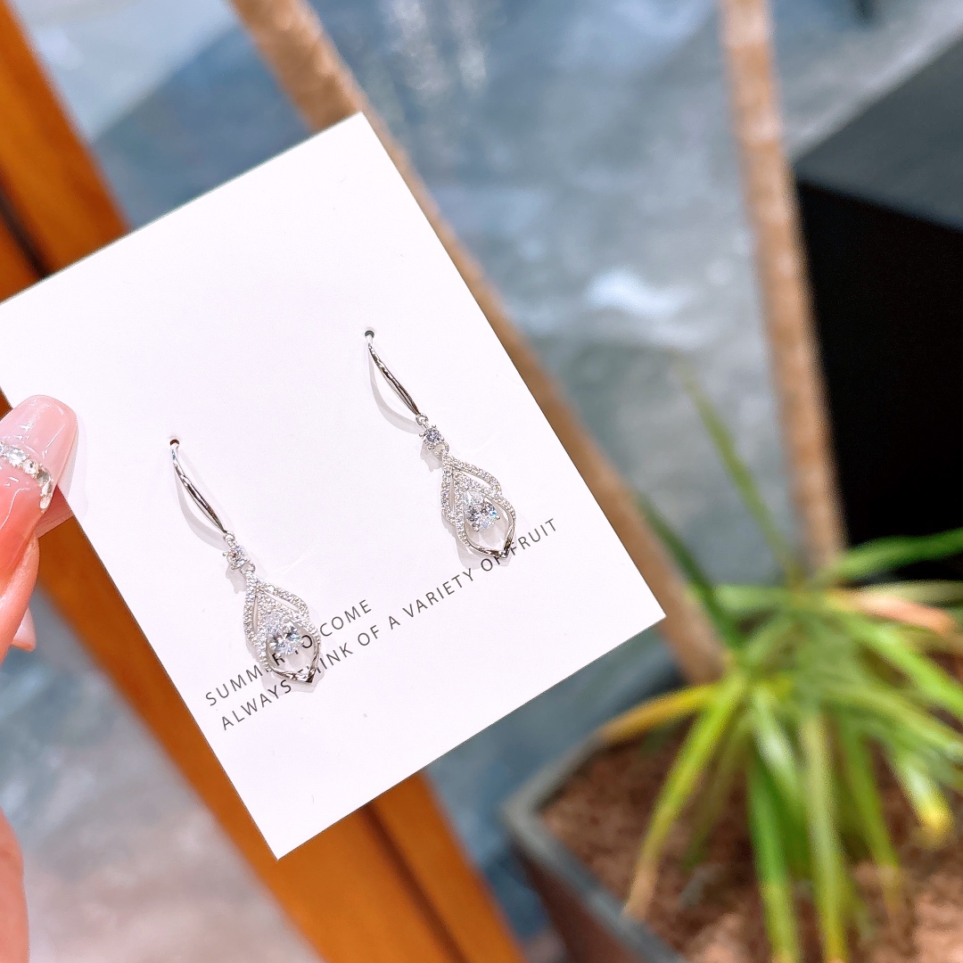 Nickel Free Silver Drop & Thread Earrings Cute Confession Gold