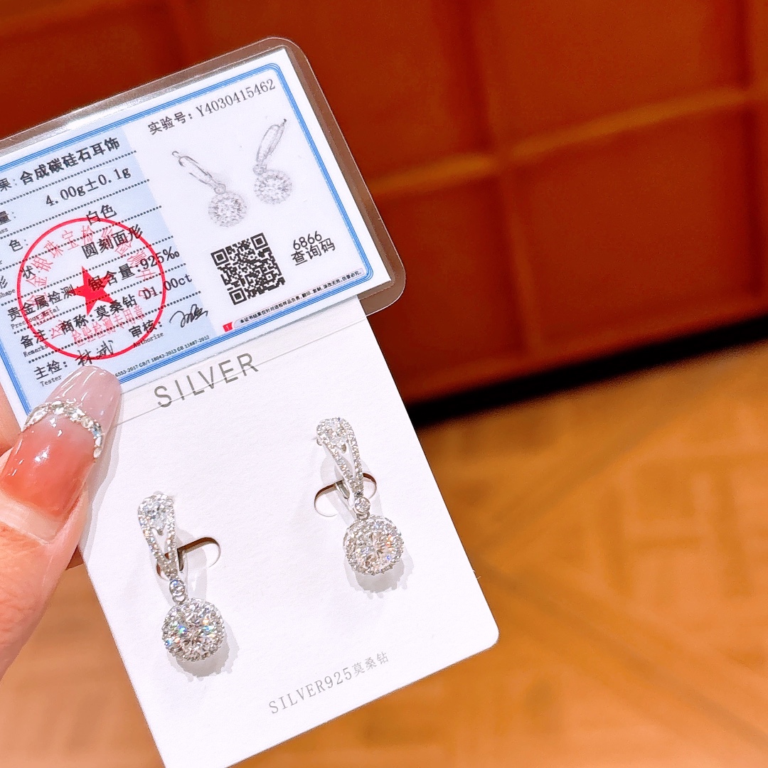 Hypoallergenic Silver Moissanite Ear Cuffs Pure Gift for Her Silver