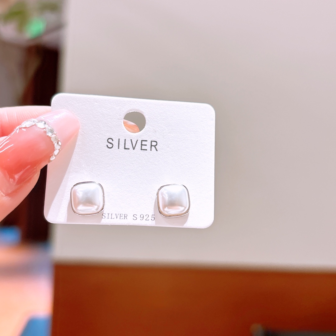 High Polish Silver Earrings Lively Self-love Gold