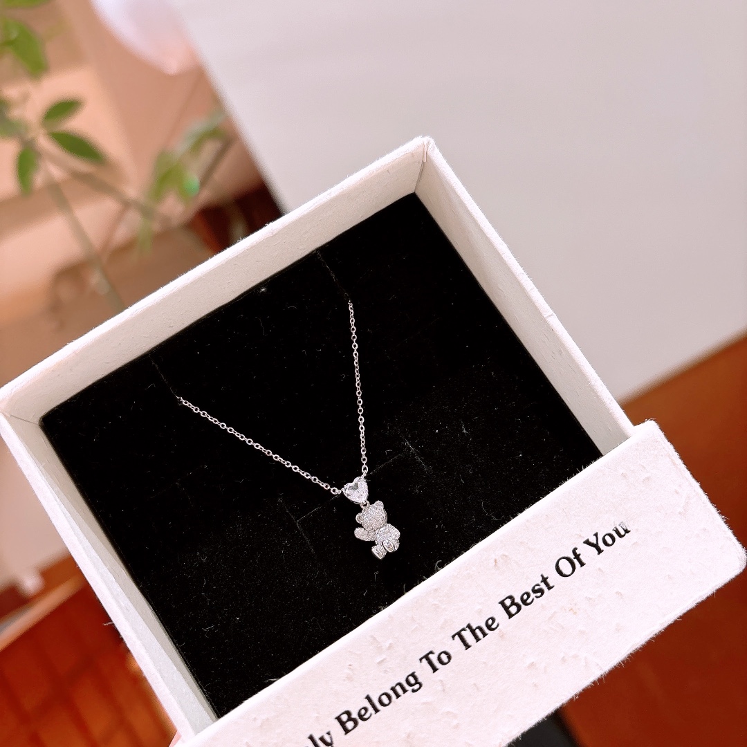 Fine Silver High Carbon Diamond Necklace Playful Annual Party Silver