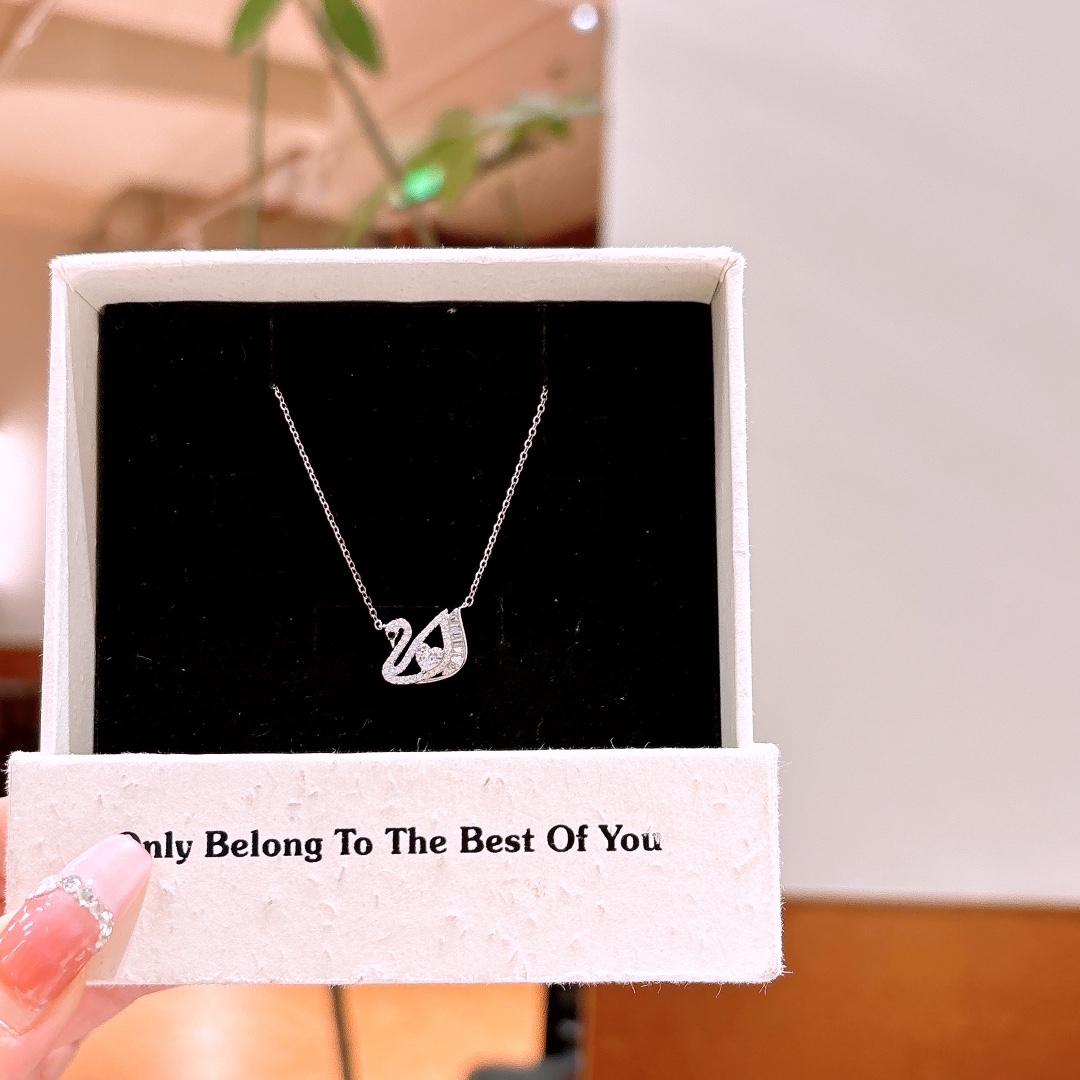 Low Allergy Silver Necklace Minimalist Housewarming Gold