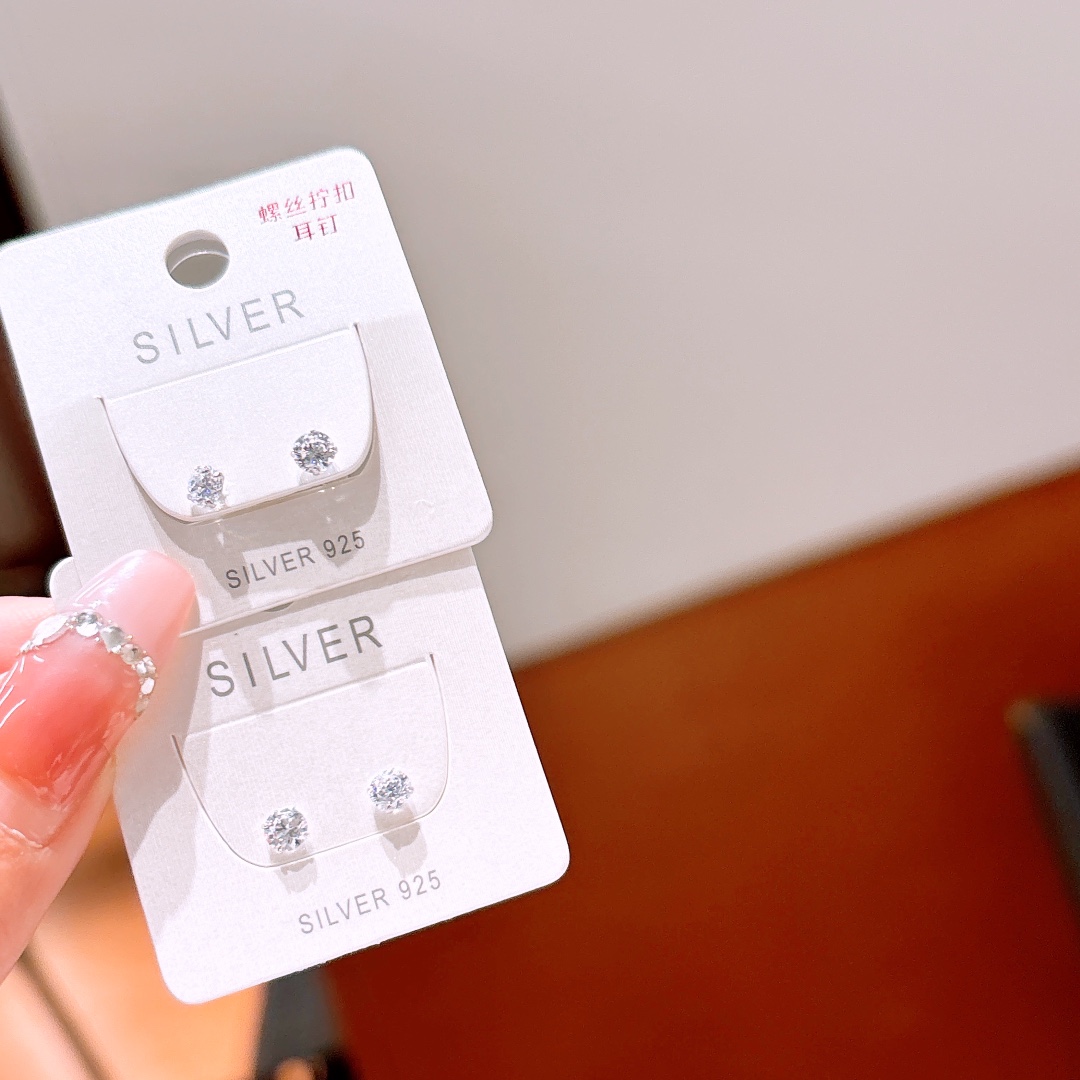 925 Silver Screw-back Studs Delicate Mother's Birthday Silver