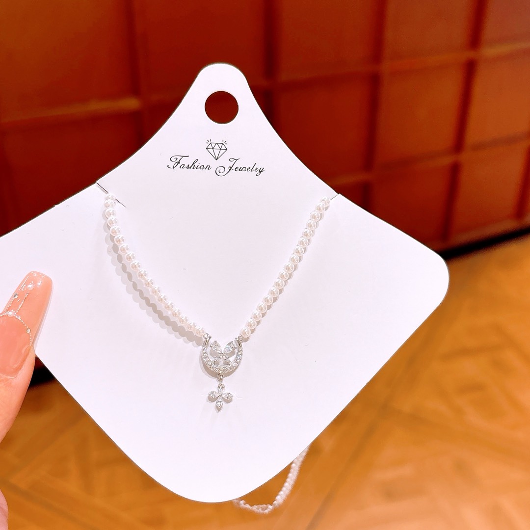 High Polish Silver Necklace Cute Housewarming Gold