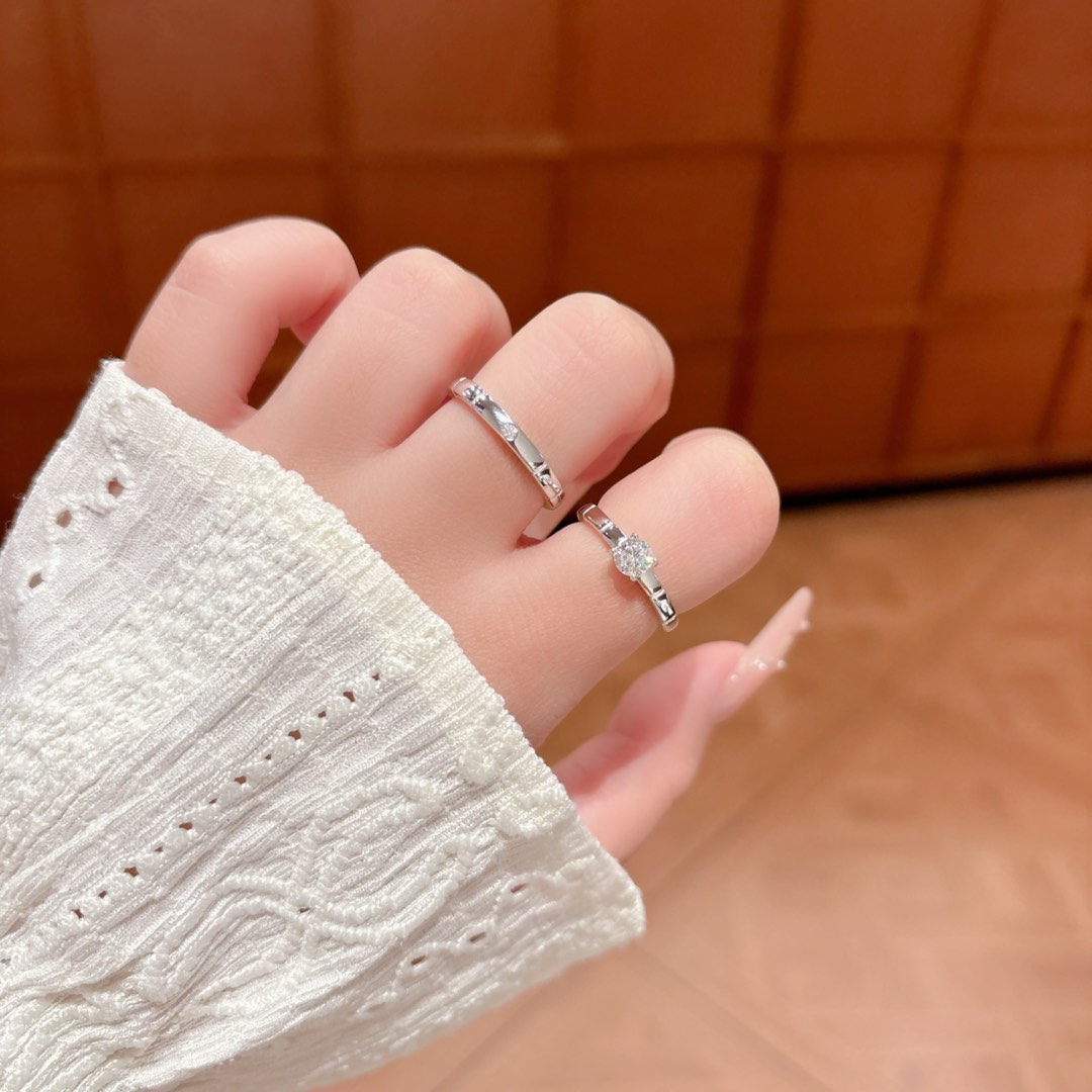 Hypoallergenic Silver Moissanite Studs Cute Proposal Silver