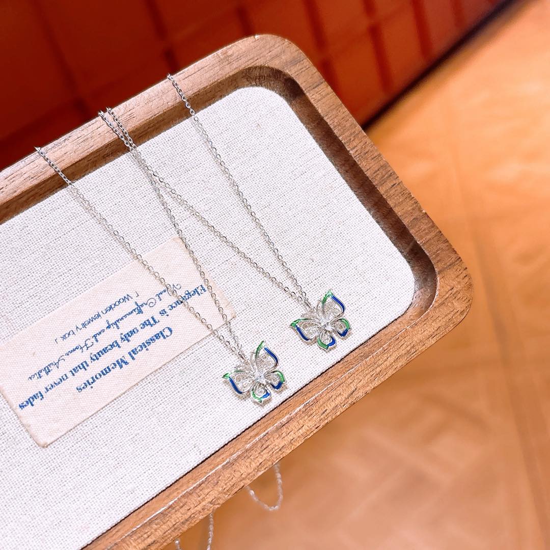 High Polish Silver Necklace Vintage Engagement Silver