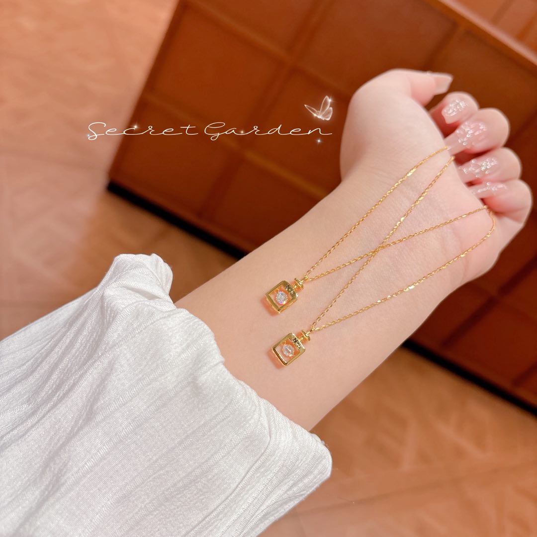 High Polish Silver Necklace French Travel Gold