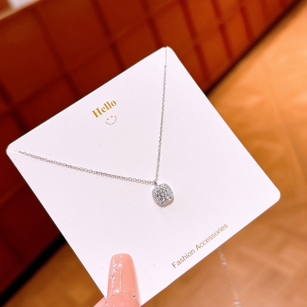 Nickel Free Silver Necklace Light Luxury Graduation Silver