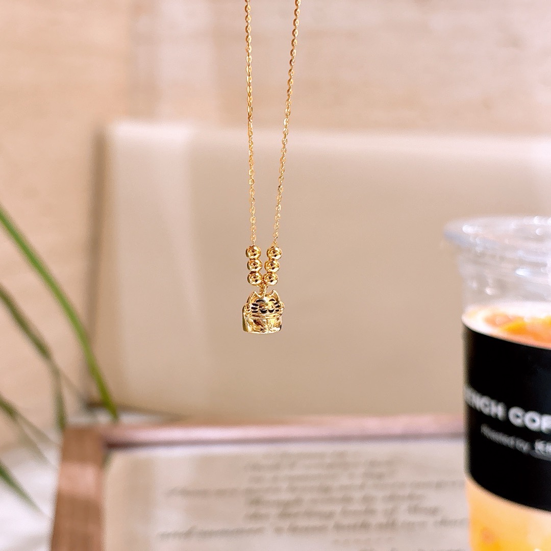 Solid Silver Necklace Light Luxury Mother's Day Silver