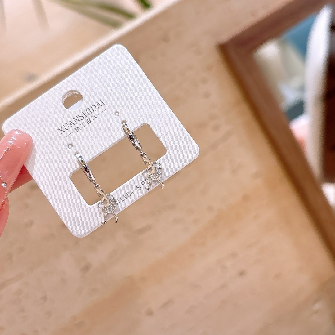 Hypoallergenic Silver Ear Cuffs Artistic Housewarming Silver