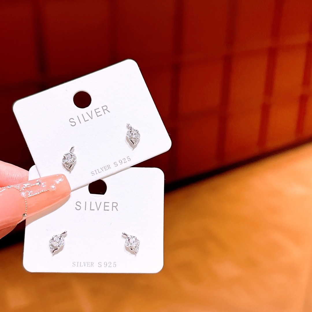 Low Allergy Silver Earrings Sweet & Cool Christmas Gold