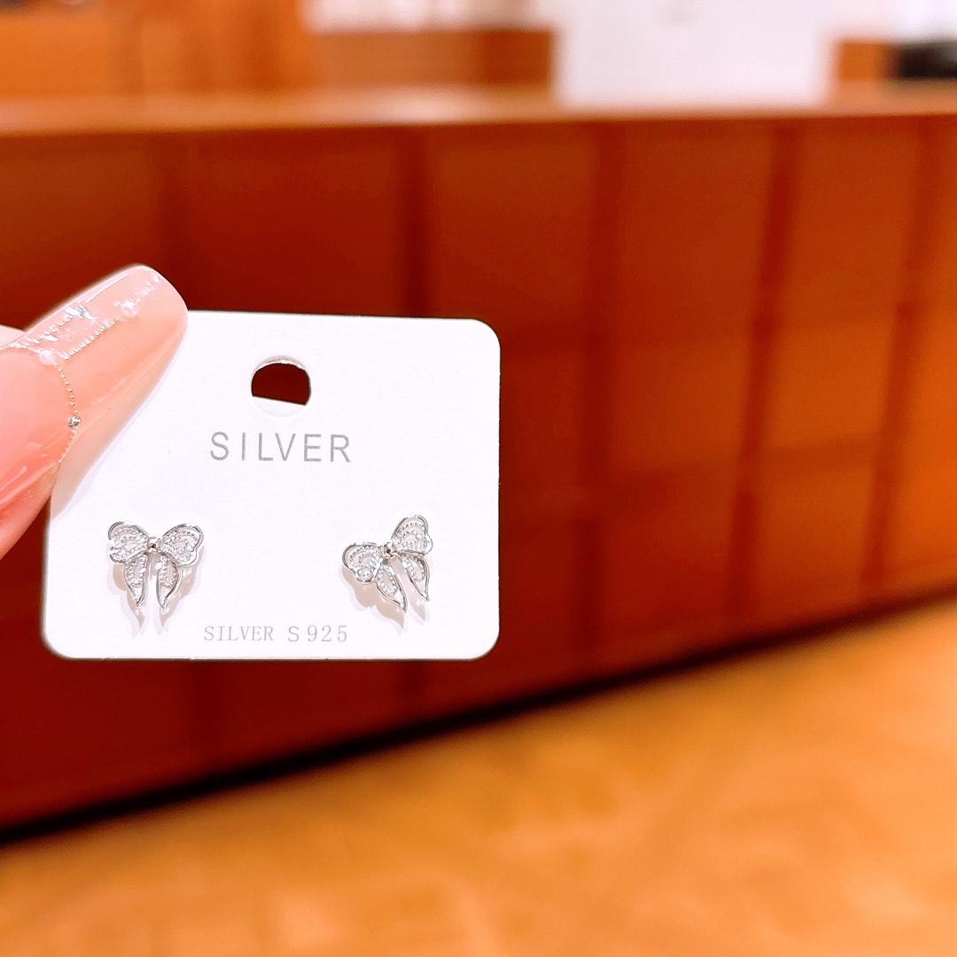 S925 Sterling Silver Earrings Precision New Year Gold