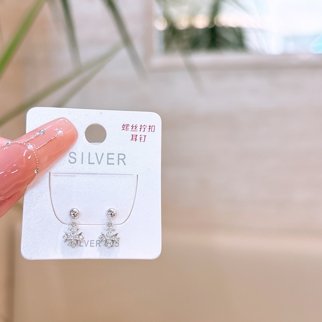 Low Allergy Silver Screw-back Studs Girly Travel Gold