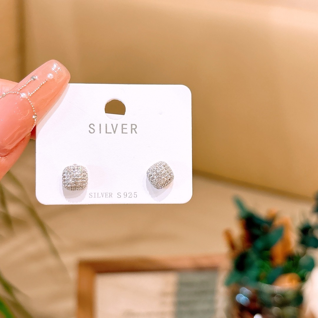 Nickel Free Silver Earrings Sweet & Cool Spring Festival Gold