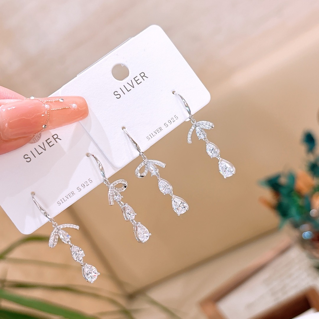 High Polish Silver Drop & Thread Earrings Girly Wedding Gold